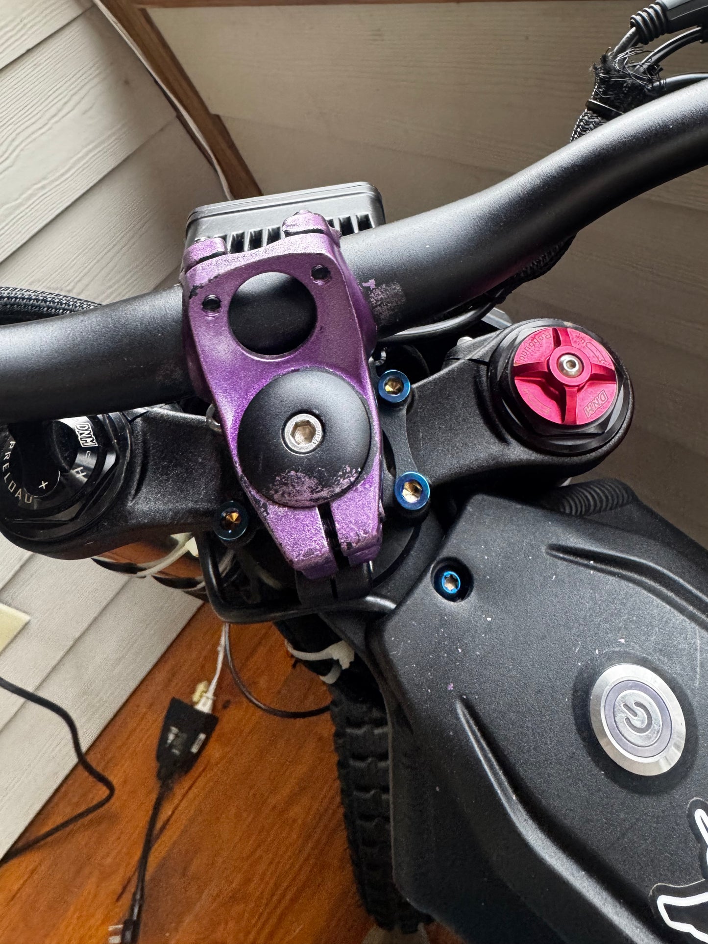 Titanium Funn mount direct mount bolts