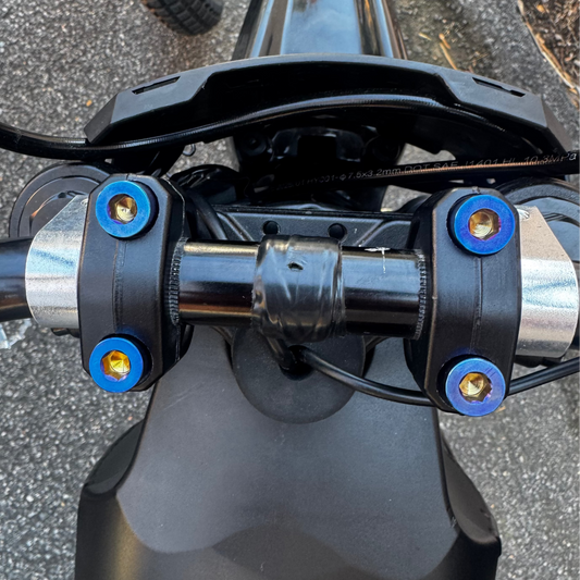 Titanium Tuttio bar clamp bolts