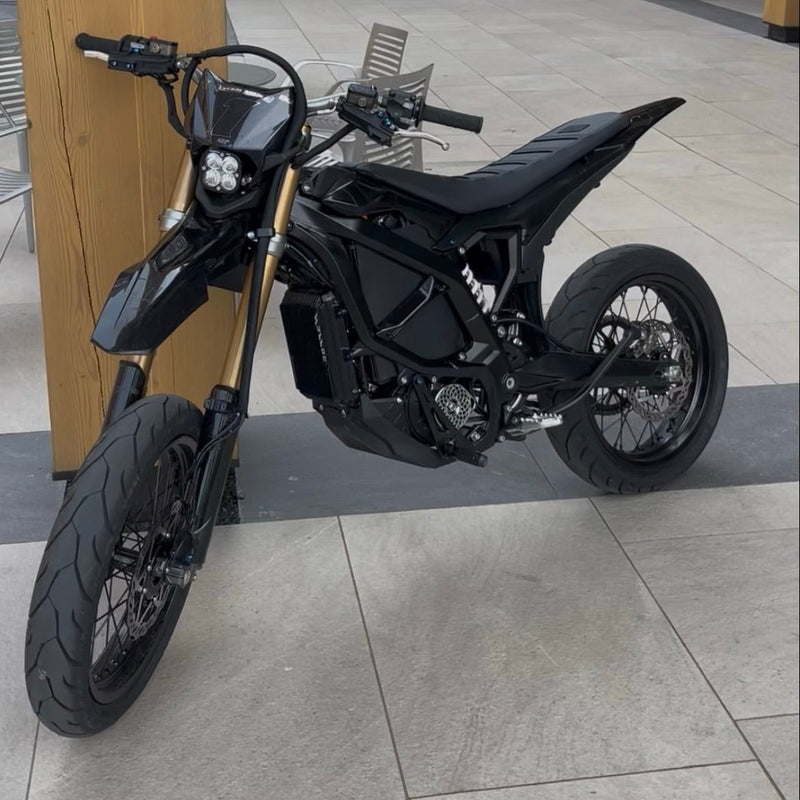 Ultrabee supermoto wheelset