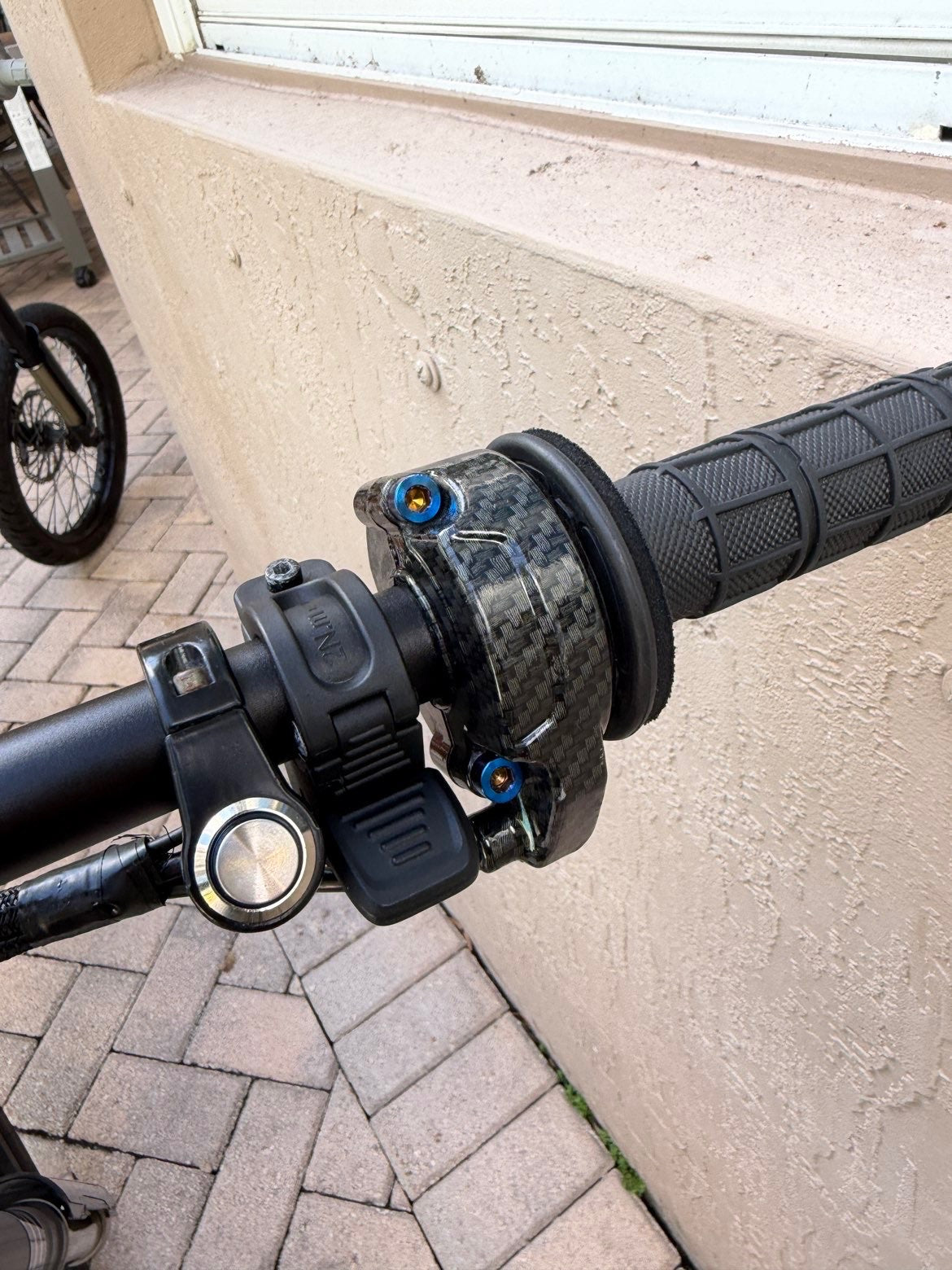 Talaria Titanium throttle bolts